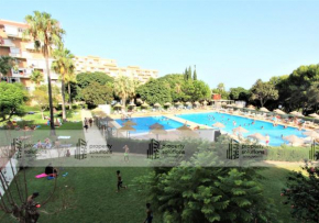 47 Hercules Estudio. Vistas al jardín y la piscina. Cercano al centro. Excelente ubicación.